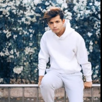 Shahid H.